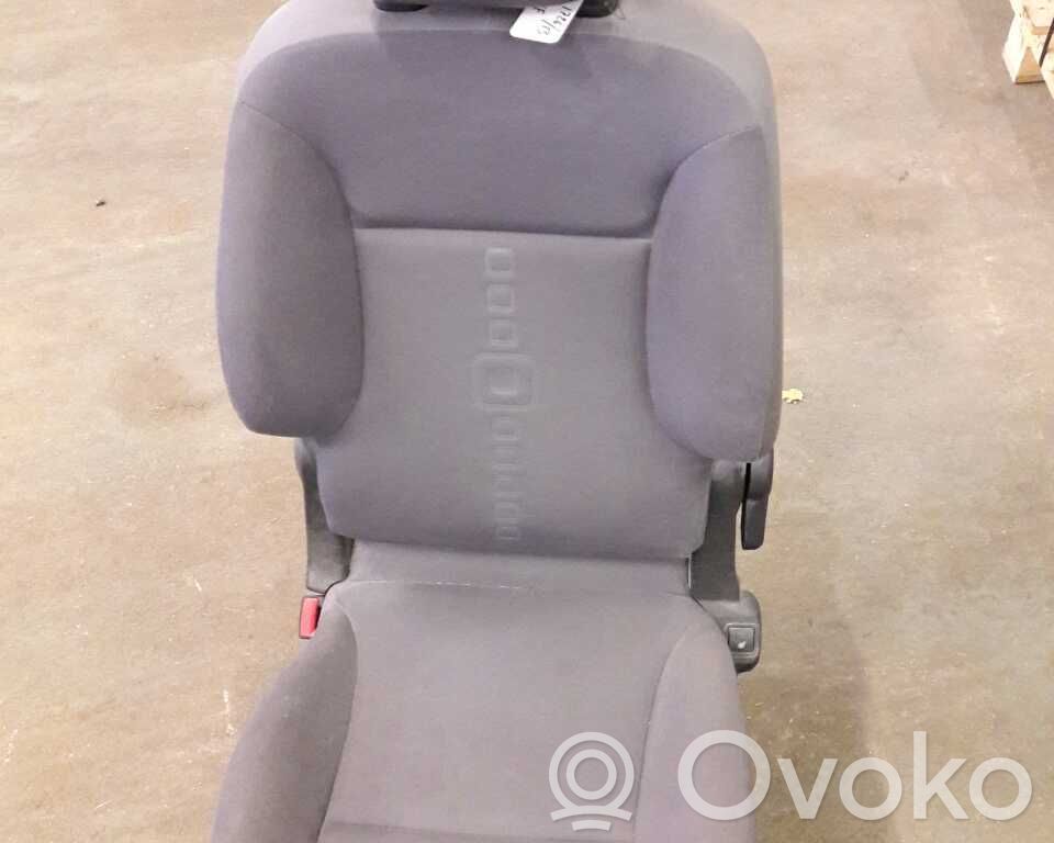 Scaun șofer   8846Z4