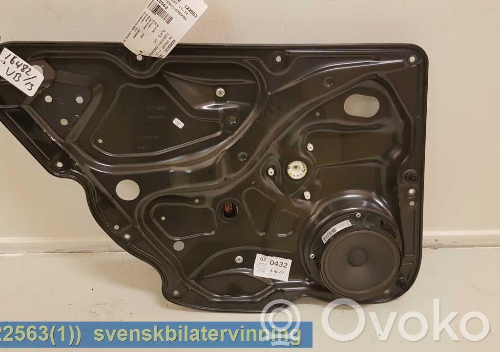 Volkswagen PASSAT B7 Macara geam față fără motor 