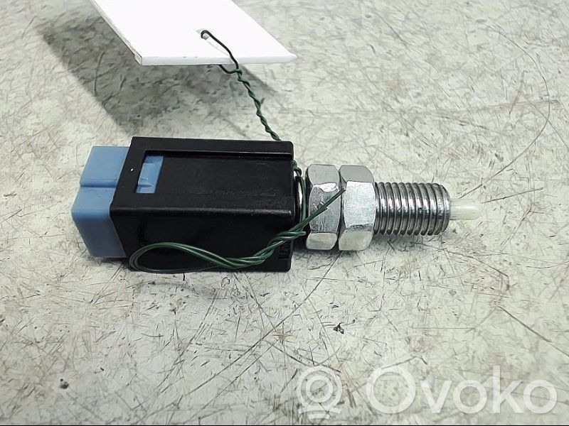 Subaru Outback Sensor del pedal de embrague 
