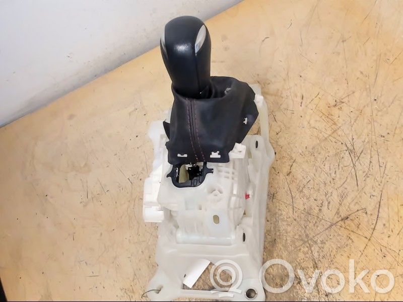 Mazda 3 III Selector caja de cambios 