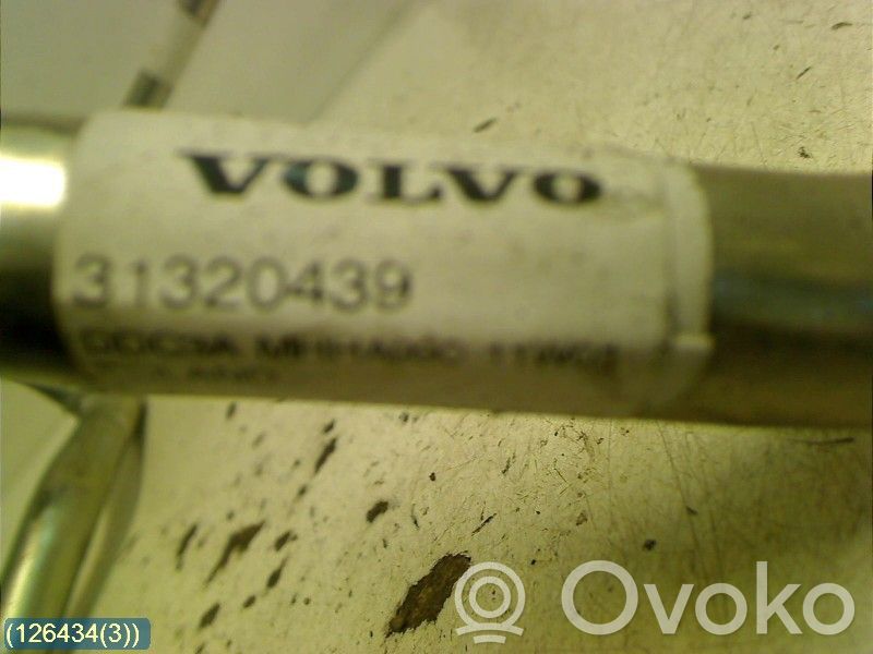 Volvo V50 Ilmastointilaitteen putki (A/C) 