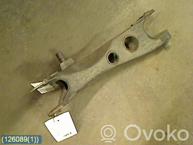 Volvo V70 Рычаг 