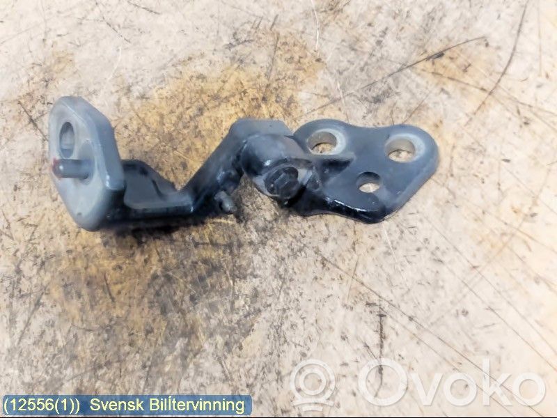 Ford Transit Front door lower hinge 