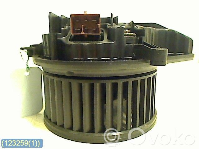 Audi A4 S4 B7 8E 8H Ventilator aerotermă 