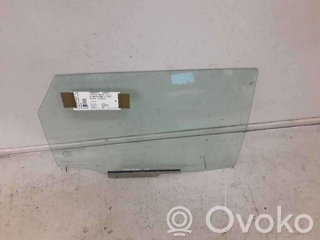 Toyota Auris E180 Szyba drzwi tylnych 
