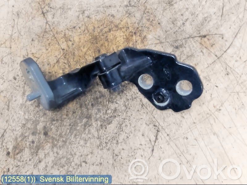 Ford Transit Front door upper hinge 