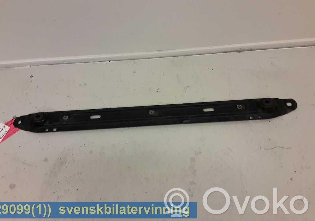Peugeot 308 Radiator support slam panel bracket 