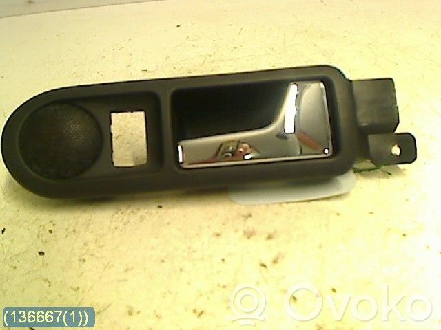 Volkswagen Golf IV Front door interior handle 