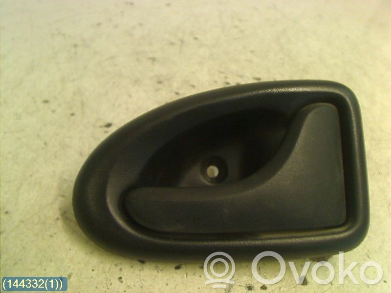 Manecilla interna puerta delantera   7700830079