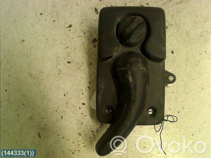 Manecilla interna puerta delantera   7700352455AR,7700352424