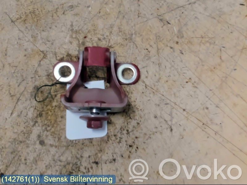Peugeot 3008 I Tailgate/trunk/boot hinge 