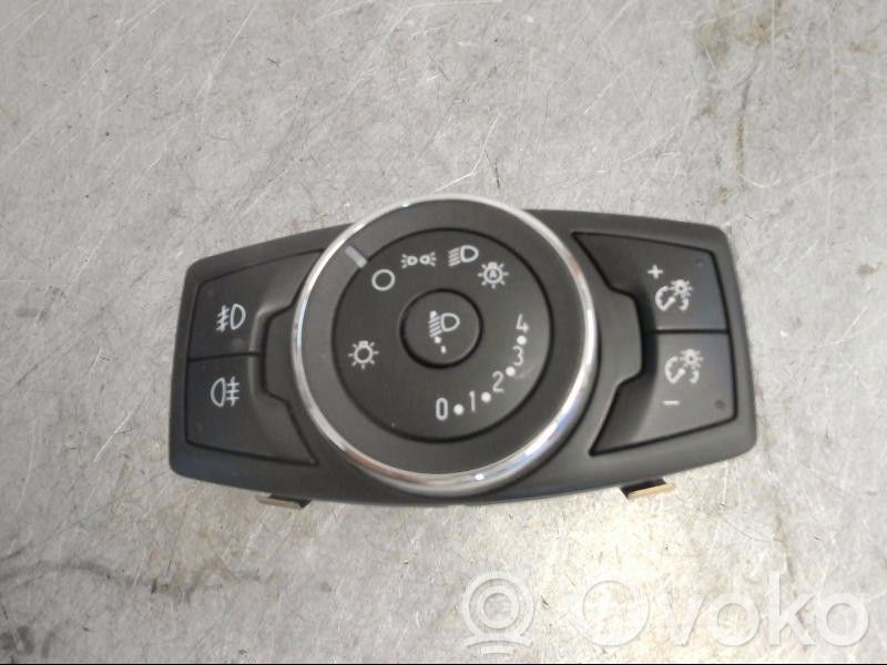 Light switch   2048031,10107098GOGMA,BM5T13A024CE