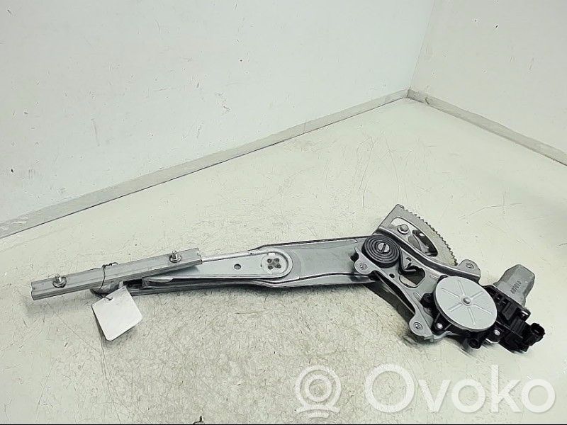 Subaru Outback Regulador de puerta delantera con motor 