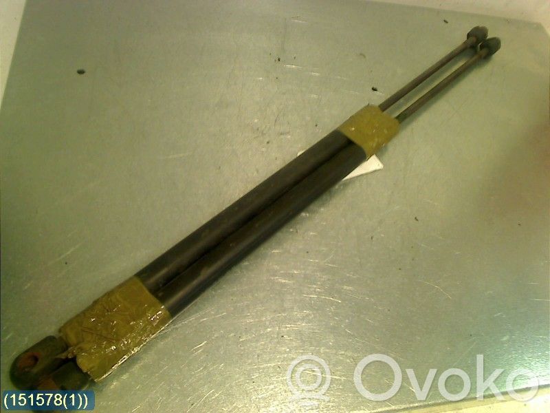 Peugeot 406 Tailgate strut 