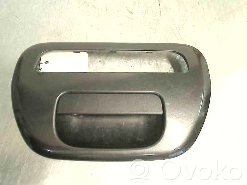 Mitsubishi L200 Manilla exterior del maletero/compartimento de carga