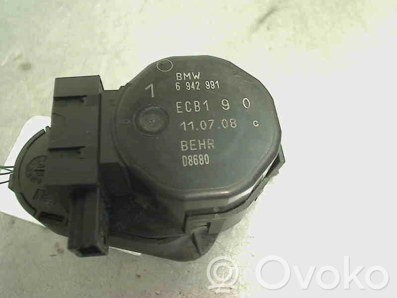 BMW 5 E60 E61 Silniczek nagrzewnicy nawiewu klimatyzacji A/C 
