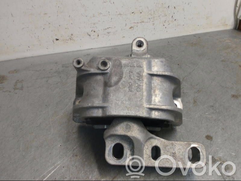 Skoda Superb B6 (3T) Engine mounting bracket 