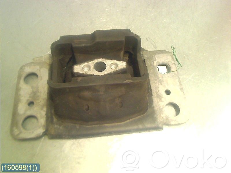 Ford Mondeo MK IV Supporto della scatola del cambio 