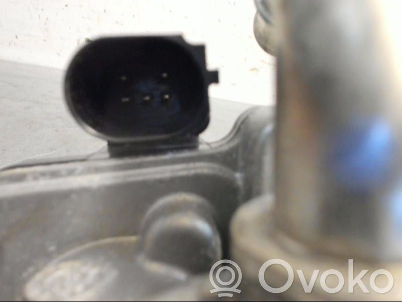 Volkswagen Golf VII Soupape vanne EGR 