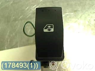 Comutator comandă geamuri electrice   8200011870