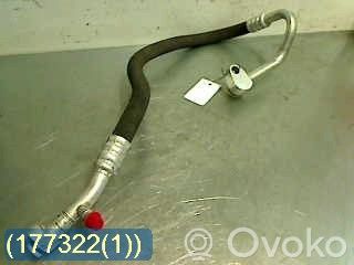 BMW 3 F30 F35 F31 Conductă/furtun aer condiționat (A/C) 