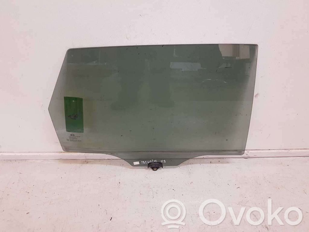 KIA Ceed Luna de la puerta trasera 