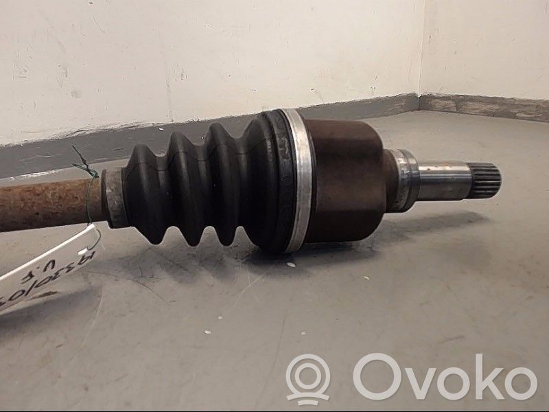 Front driveshaft   3272W