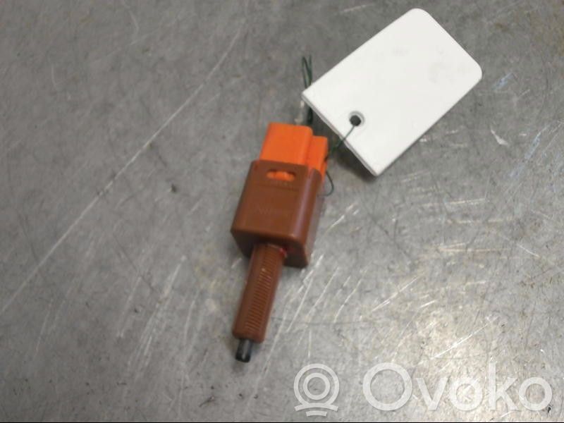 Nissan X-Trail T32 Interruptor sensor del pedal de freno 
