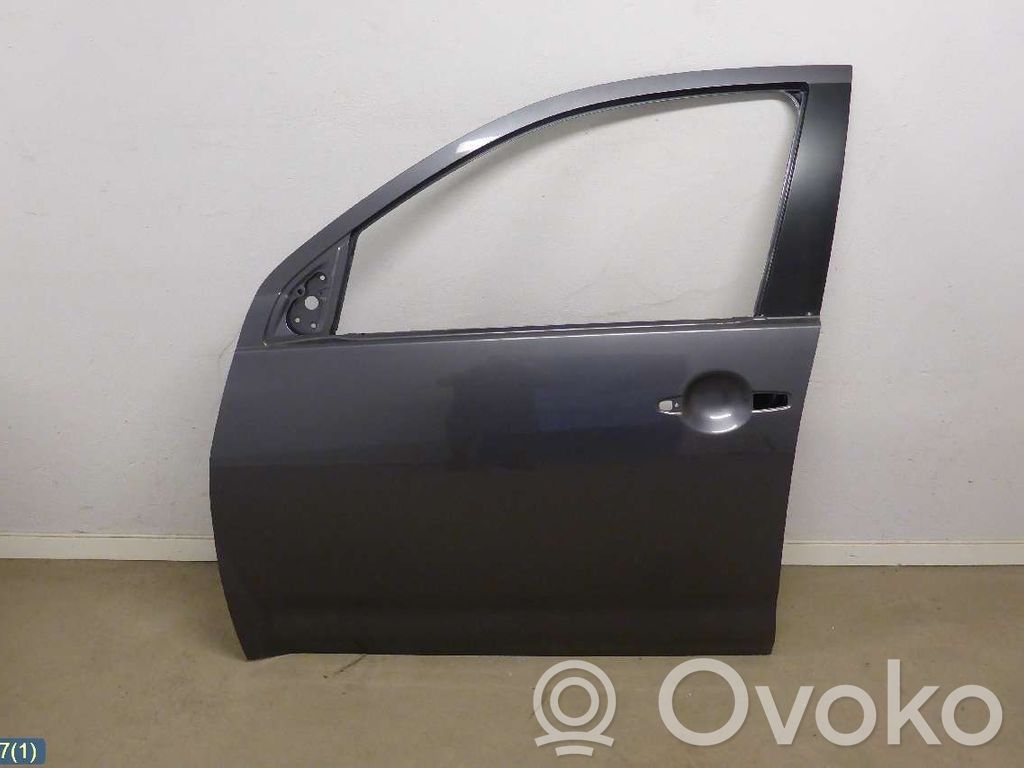 Priekinės durys   5700A871