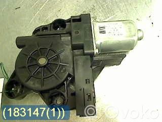 Volvo XC70 Motor macara geam ușă spate 