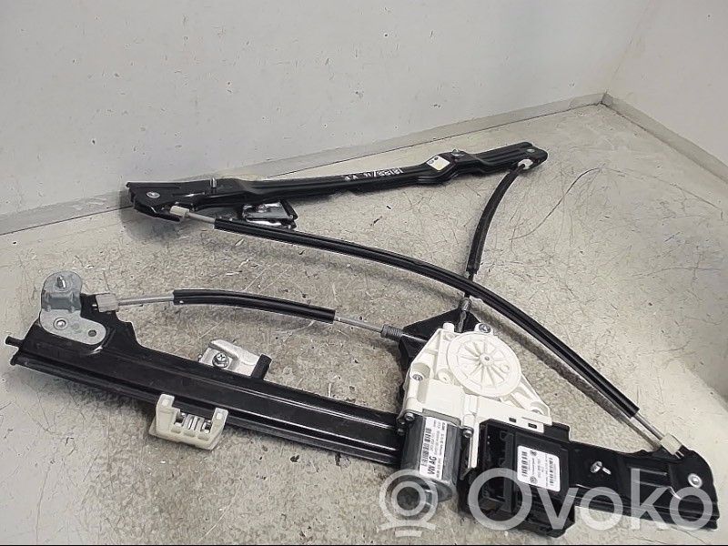 Volkswagen Caddy Macara ușă față cu motor 