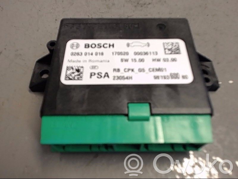 Peugeot 3008 II Parking PDC control unit/module 