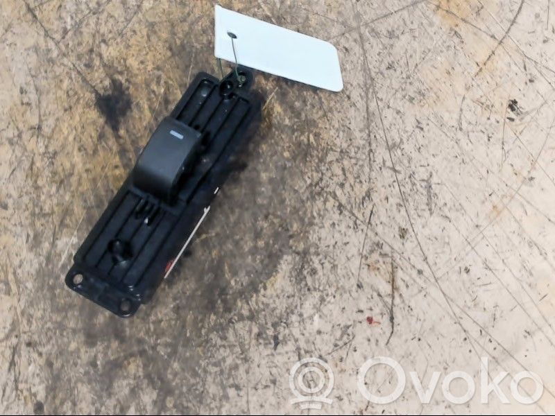 Electric window control switch   GDK466380A,GDK466380A