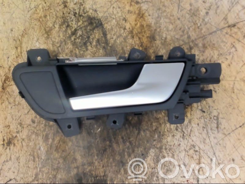 Audi A4 Allroad Manecilla interna puerta delantera 