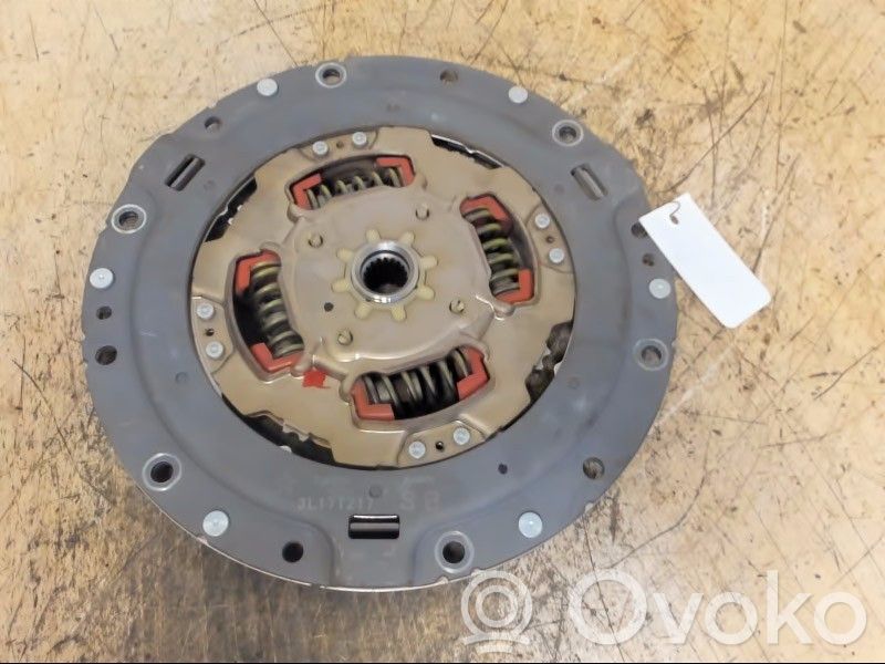 Toyota Auris E180 Spingidisco della frizione 