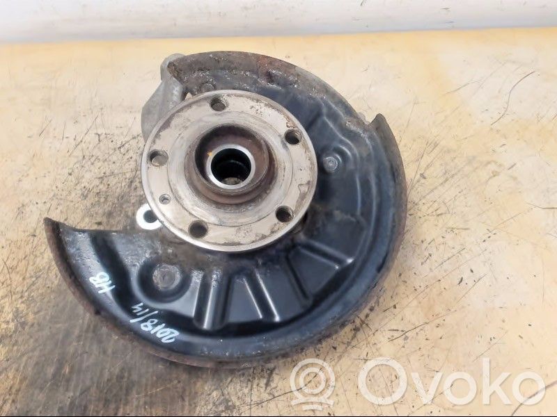 Skoda Octavia Mk3 (5E) Cubo de rueda delantera