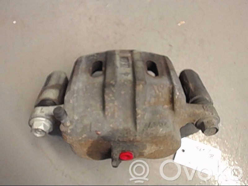 Bremssattel vorne   MR370775
