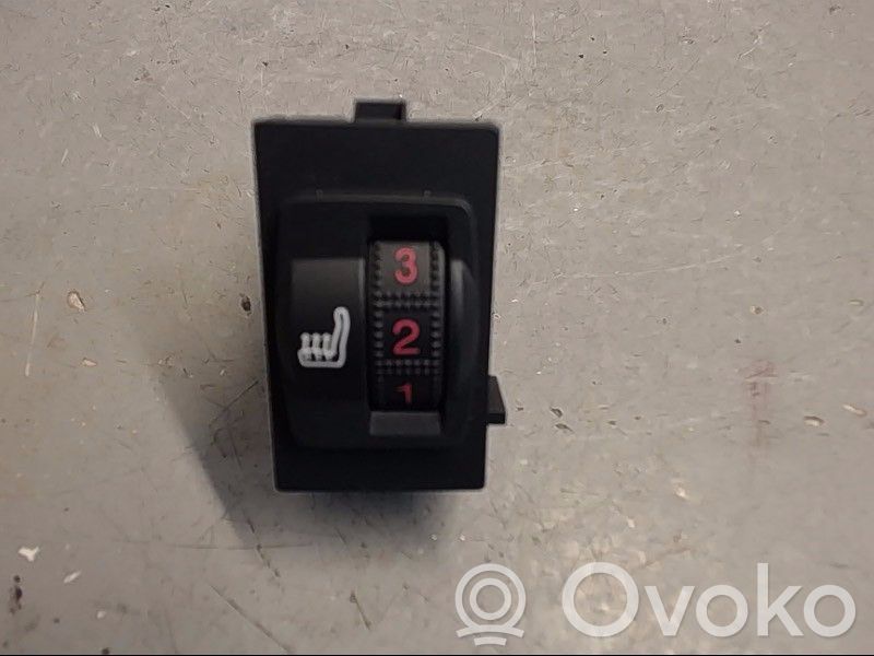 Seat heating switch   10096138,98019841ZD
