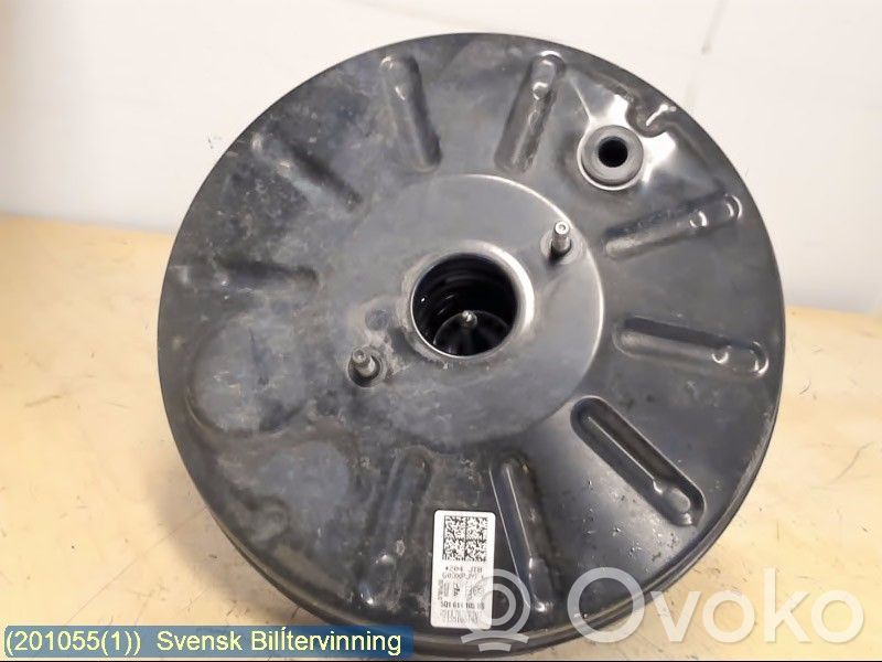 Volkswagen Golf VII Jarrutehostin 