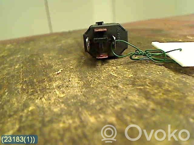 Brake pedal sensor switch   5106141,90508804