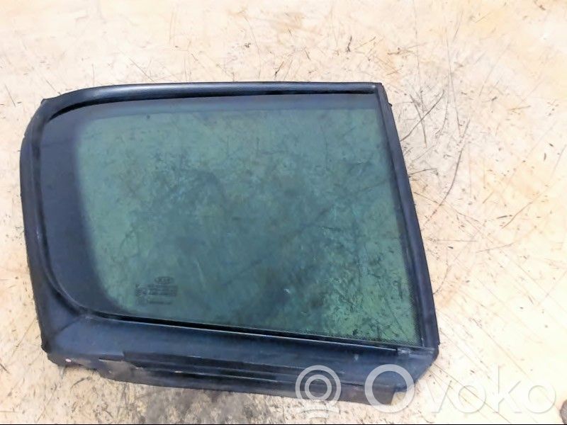 KIA Sportage Ventanilla de ventilación de la puerta trasera