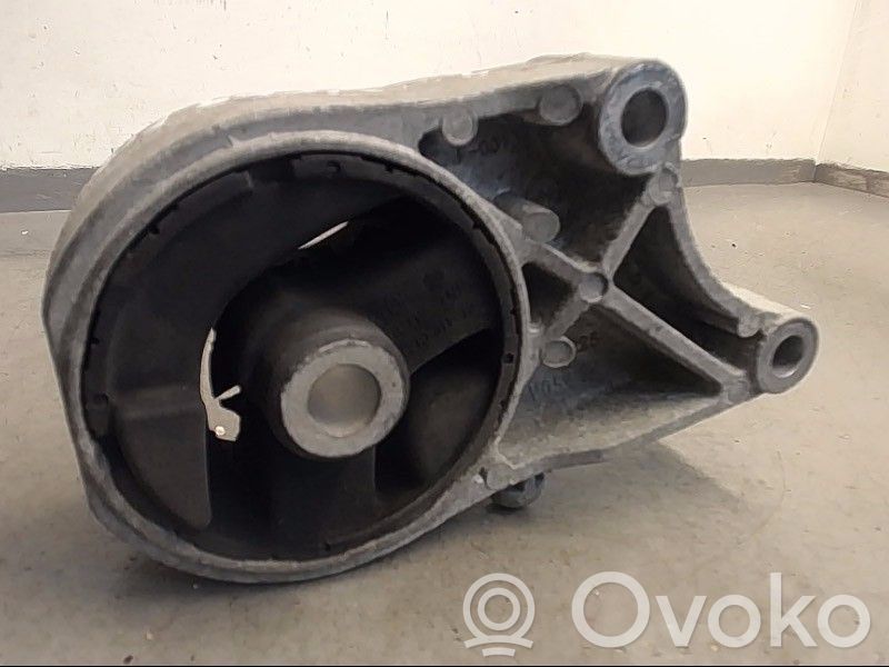 Engine mounting bracket   13112026