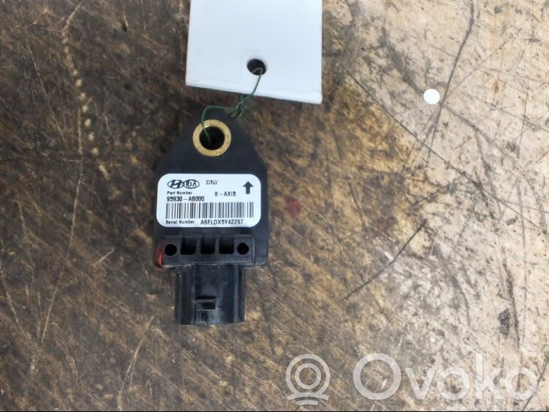 Hyundai i30 Czujnik uderzenia Airbag 