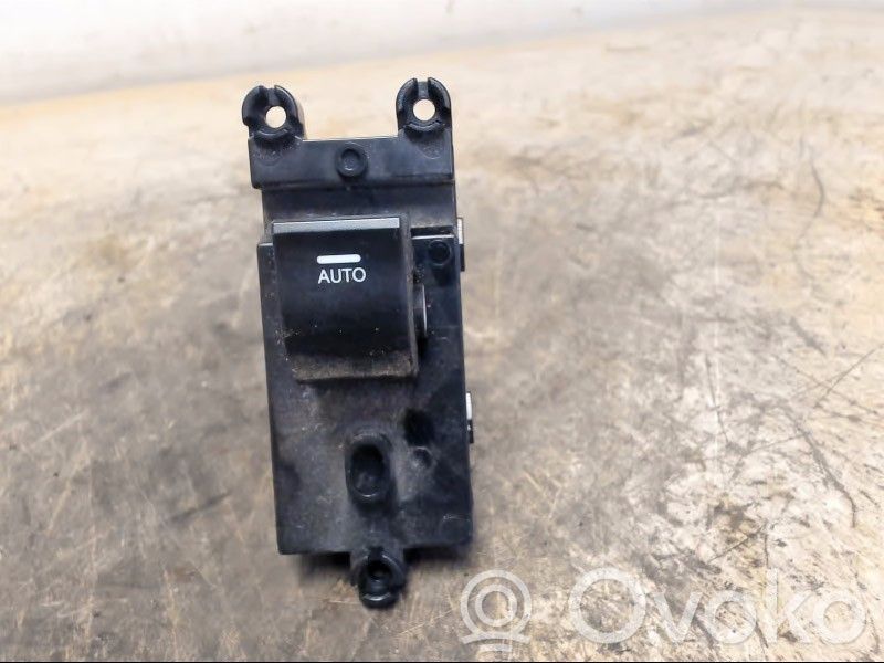 Hyundai i40 Comutator comandă geamuri electrice 