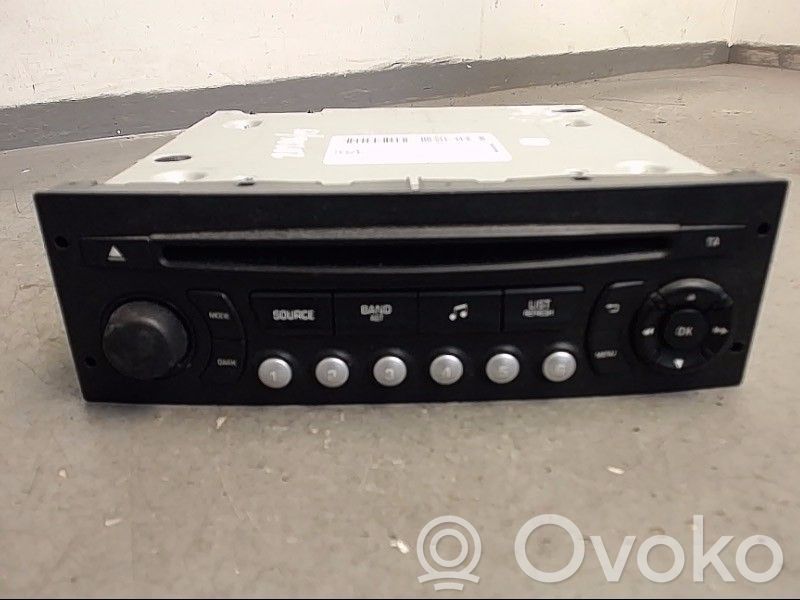 Peugeot Partner Unitate principală radio/CD/DVD/GPS 
