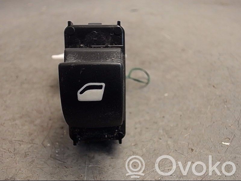 Peugeot Partner Electric window control switch 