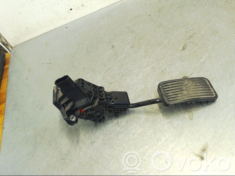 Honda CR-V Gaspedal 