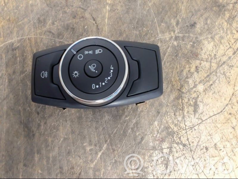 Interrupteur d’éclairage   GK2T13D061BA,10110706,GK2T13D061BA