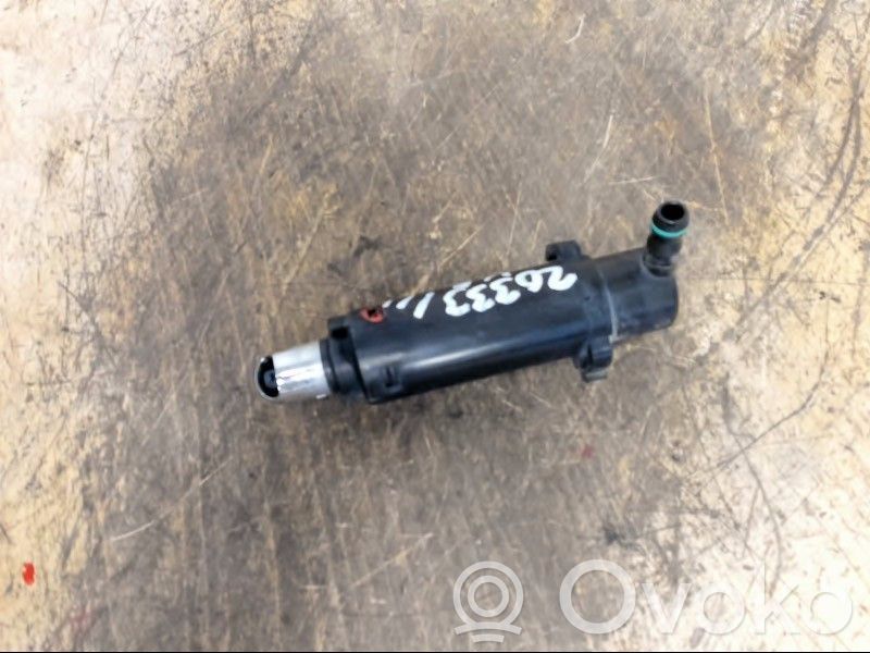 Dysza spryskiwacza lampy przedniej   97062813300,8WT00973900,97062813300