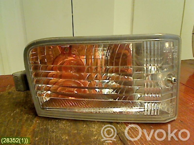 Toyota RAV 4 (XA20) Indicatore di direzione anteriore